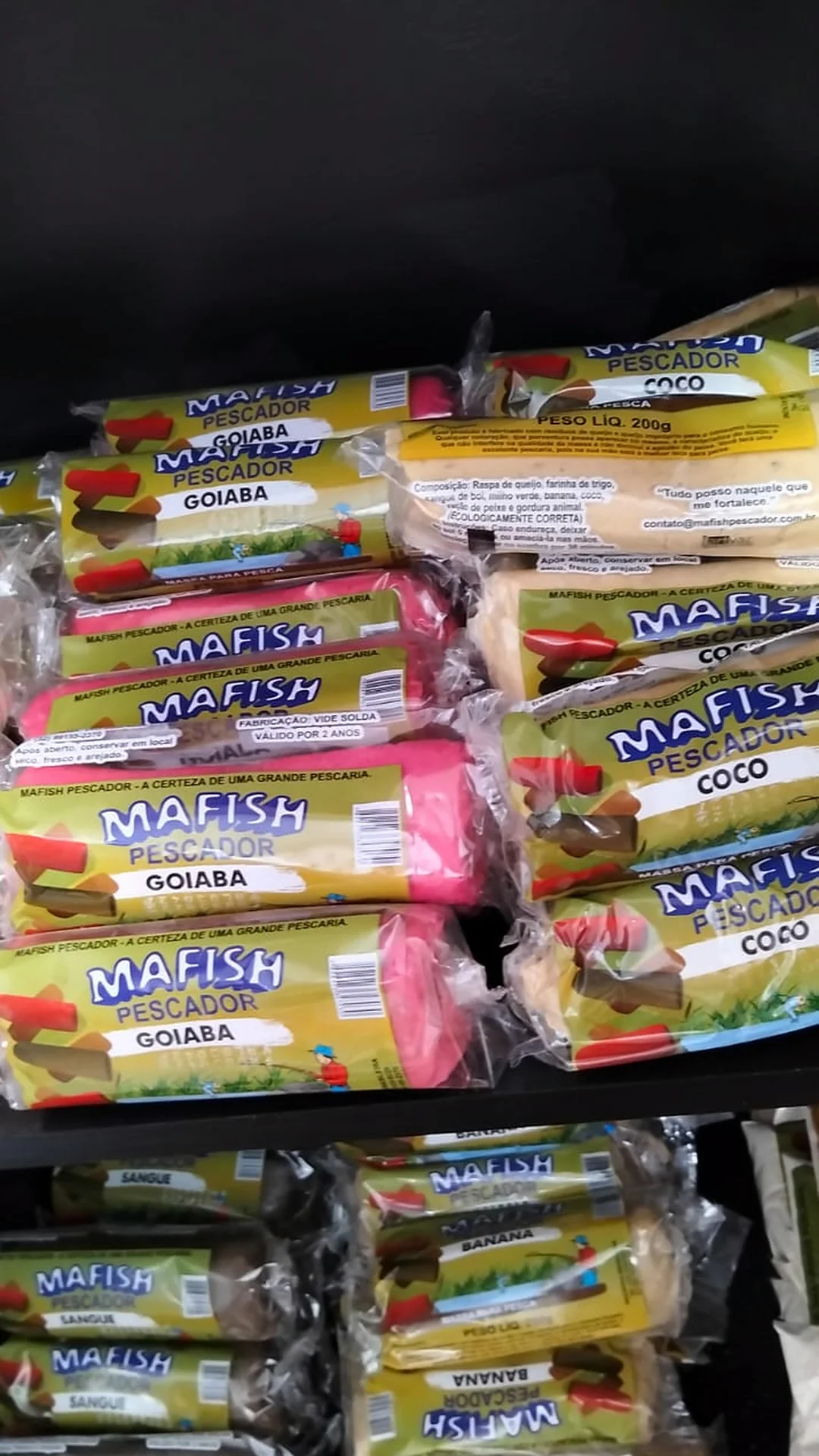 Loja artigos de pesca e manutenção em carretilhas